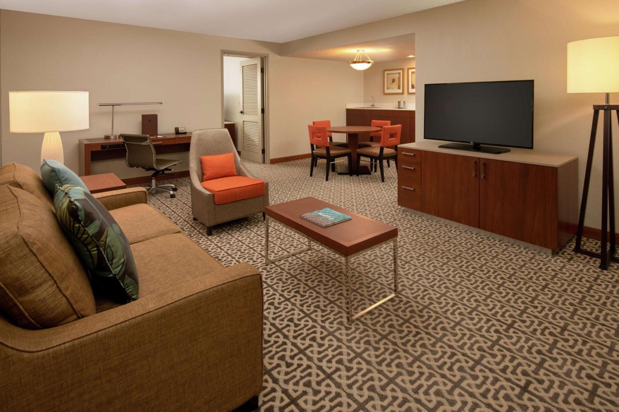 Doubletree Suites By Hilton Seattle Airport/Southcenter Tukwila Bagian luar foto