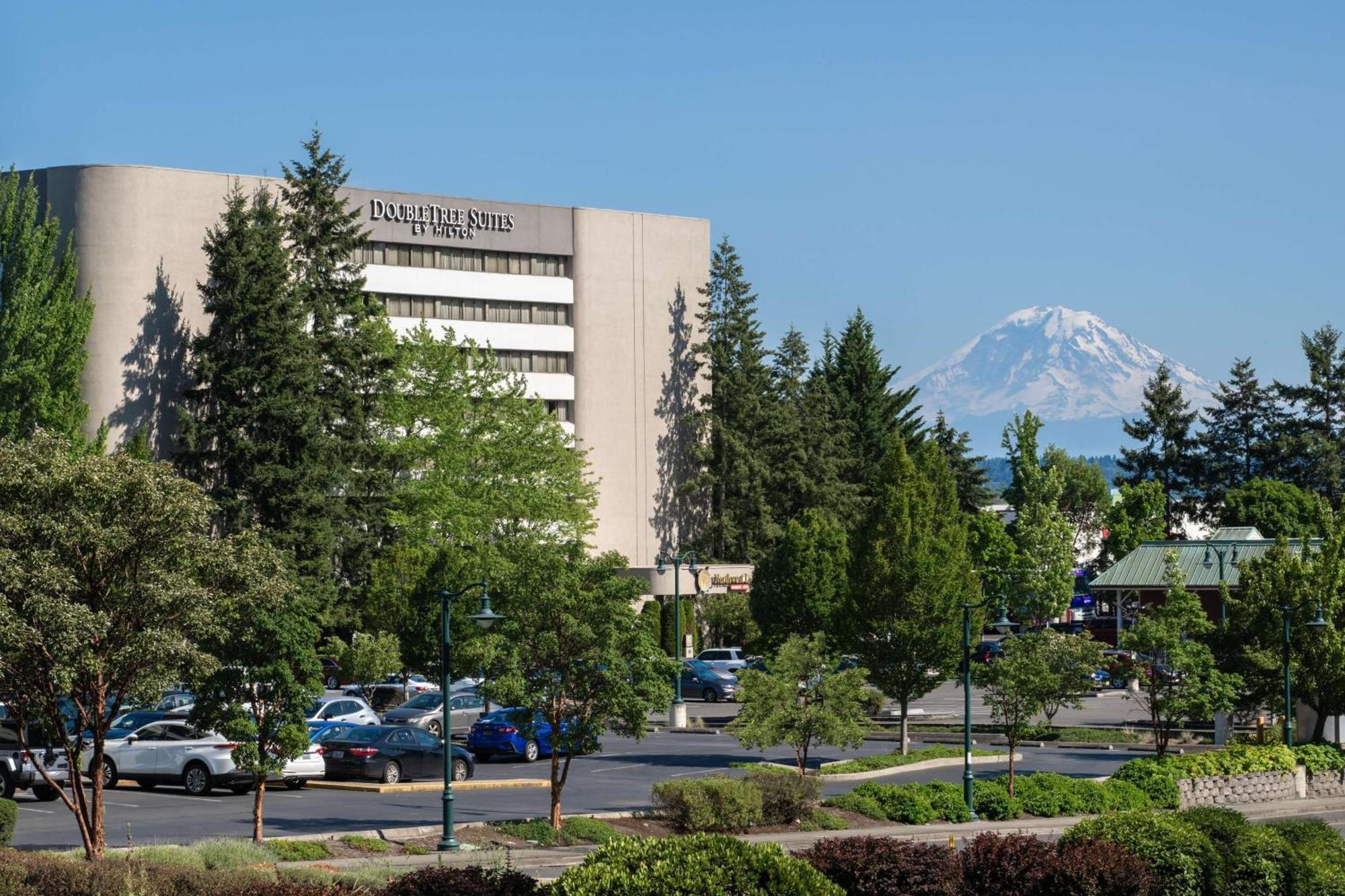 Doubletree Suites By Hilton Seattle Airport/Southcenter Tukwila Bagian luar foto